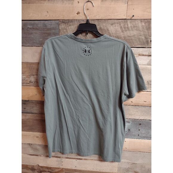 Under Armour Large Men's Army Green Short Sleeve Shirt American Flag Heatgear - Picture 3 of 3
